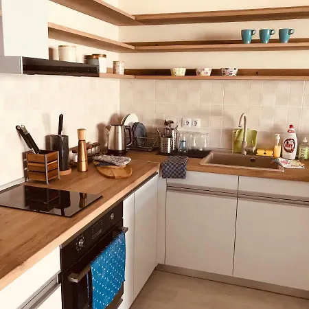 Spacious Kid Friendly Beach Seaview Луксозна вила *